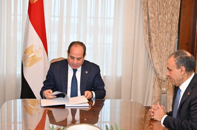 جانب من لقاء الرئيس السيسي مع وزير الخارجية