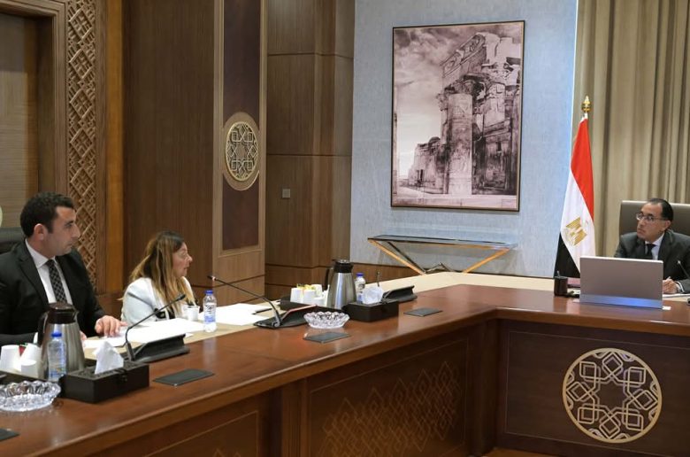 رئيس الوزراء يستعرض ملفات المجلس القومي للأشخاص ذوي الإعاقة وأنشطته