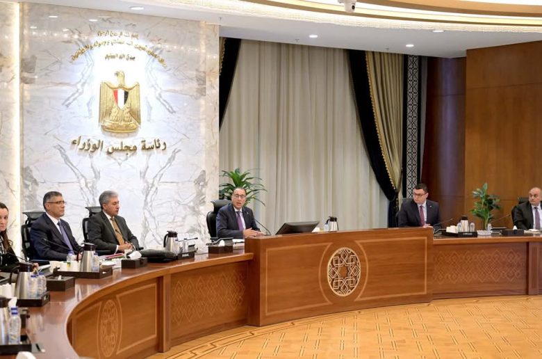 رئيس الوزراء يتابع إجراءات طرح تخطيط وتطوير «منف الأثرية» على استشاري عالمي