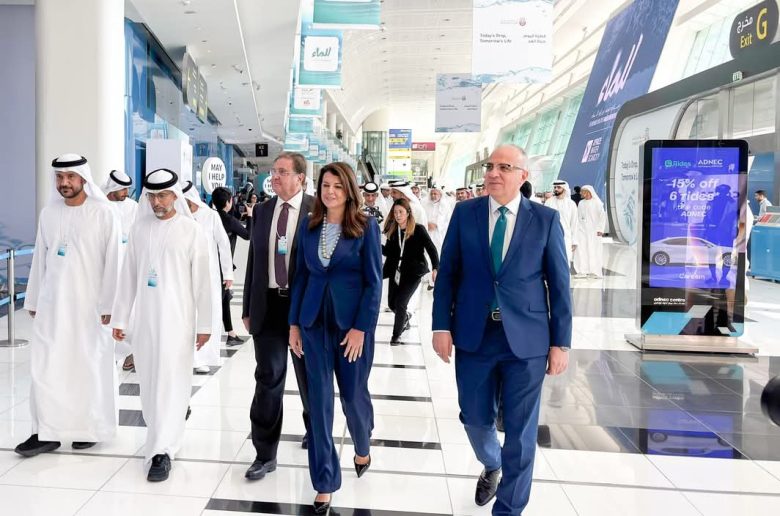 وزير الري يشارك في إفتتاح المعرض المقام على هامش «المؤتمر العالمي لتحلية المياه»