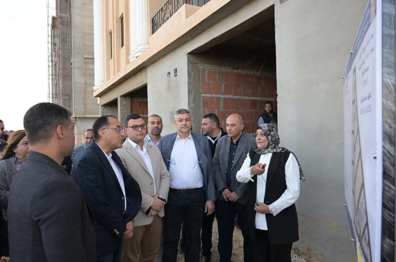 رئيس الوزراء يتفقد مشروعات للإسكان الاستثماري بمدينة بورفؤاد