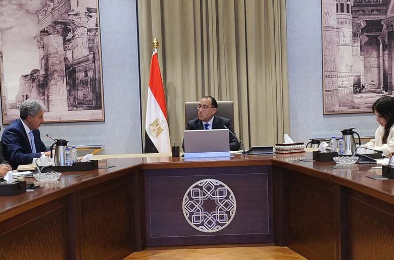 رئيس الوزراء: نعمل وفق مستهدفات لزيادة الغرف الفندقية في نقاط الجذب السياحي