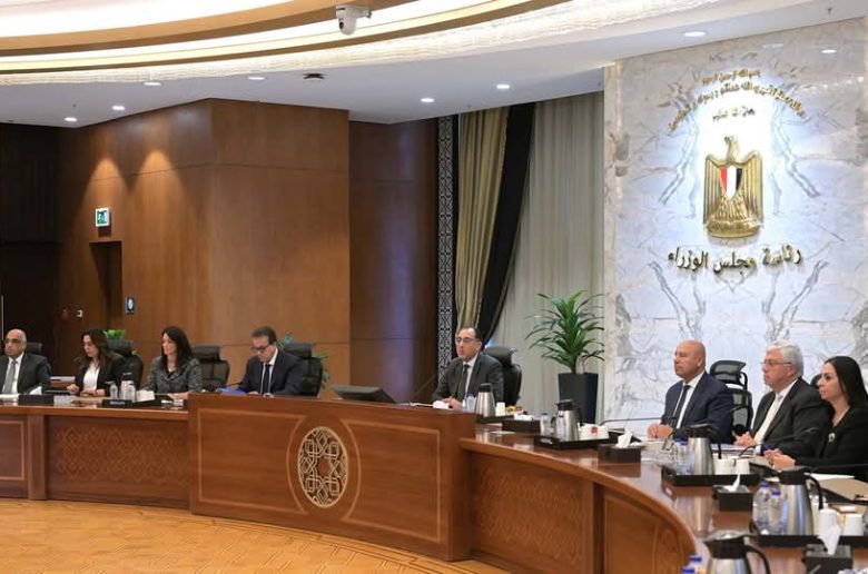 رئيس الوزراء يستعرض ملامح الخطة التنفيذية العاجلة للاستراتيجية الوطنية للسكان والتنمية