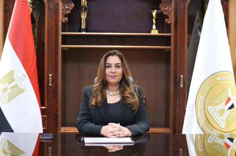 وزيرة التنمية المحلية تكشف تفاصيل حركة المحليات الجديدة 