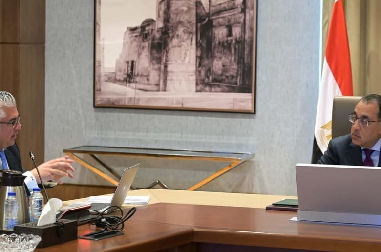 الحكومة: توقيع 12 اتفاقية إطارية لإنتاج 18 مليون طن هيدروجين أخضر باستثمارات تقدر بـ64 مليار دولار