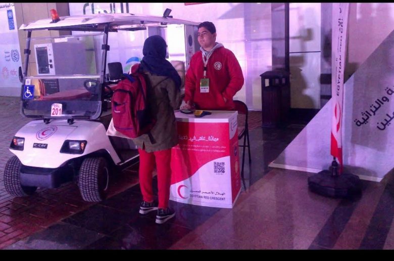 الهلال الأحمر يقدم خدمات الإتاحة والطوارىء والإسعافات الأولية لزوار «تراثنا 2024»