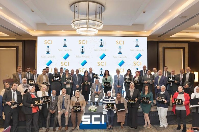 قناة السويس للتأمين تكرم الجهاز الإنتاجي والوسطاء في حفلها السنوي 