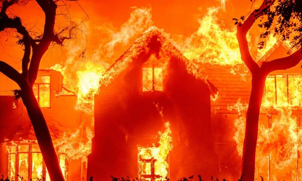 حرائق لوس أنجلوس