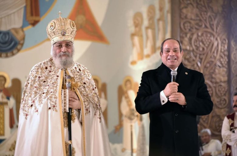 الرئيس السيسي: مصر دولة كبيرة أوي وعيد سعيد علينا كلنا