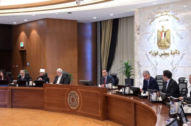 رئيس الوزراء يتابع موقف مشروعات تطوير موقع التجلي الأعظم بمدينة سانت كاترين