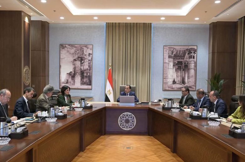 رئيس الوزراء يتابع تجهيزات احتفاليتي افتتاح المتحف المصري الكبير ومشروعات تطوير موقع التجلي الأعظم
