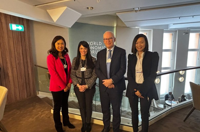 وزيرة التخطيط والتعاون الدولي