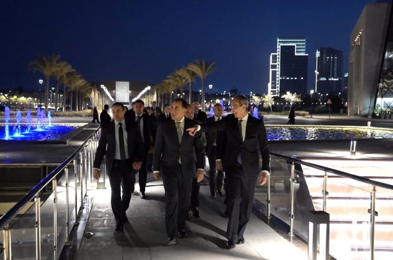 رئيس الوزراء: مدينة المعرفة صرح تكنولوجى يستهدف بناء مجتمع معلوماتي متكامل