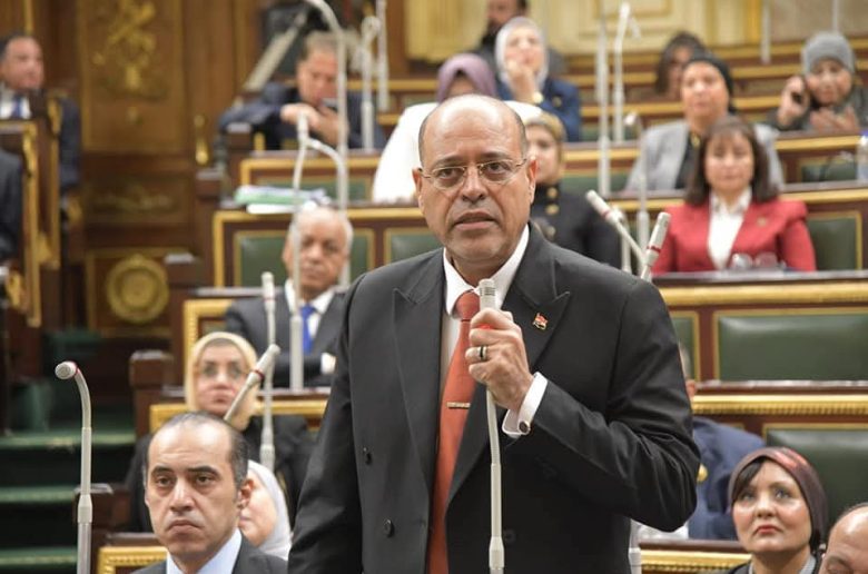 وزير العمل: نستهدف التشجيع على الاستثمار ومواكبة «أنماط العمل الجديدة»