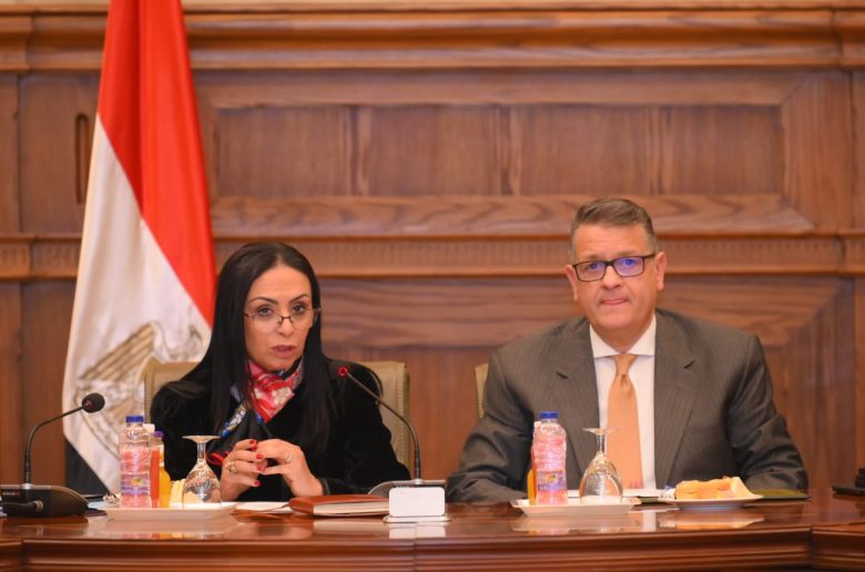 وزيرة التضامن: أكثر من 3 مليارات جنيه شهريا لمستفيدي تكافل وكرامة