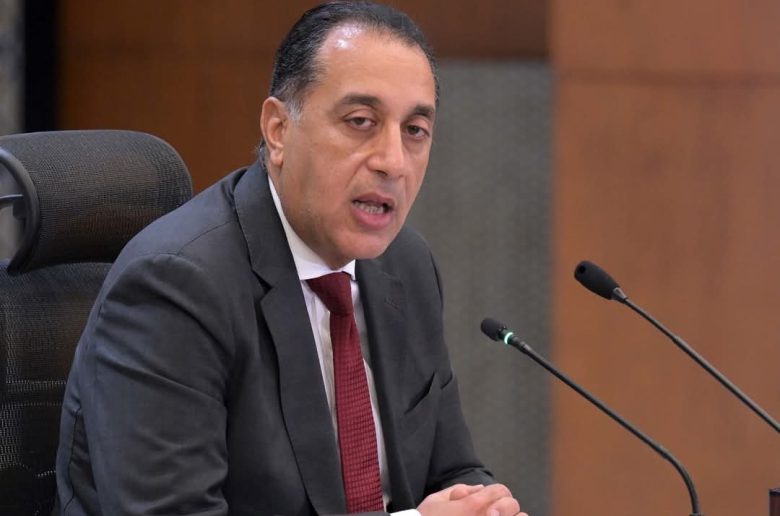 رئيس الوزراء: نمو كبير بمخصصات الصحة والتعليم بالموازنة الجديدة