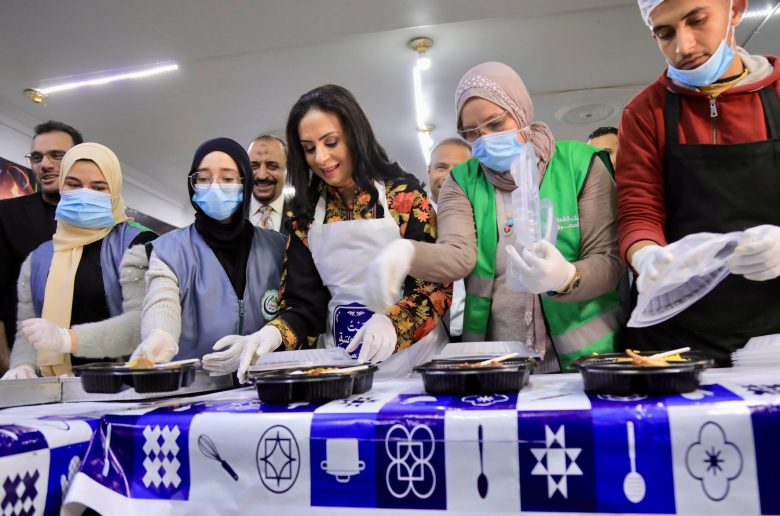 وزيرة التضامن تعلن مبادرة «بيوت المحروسة» لتقديم 100 مليون وجبة برمضان