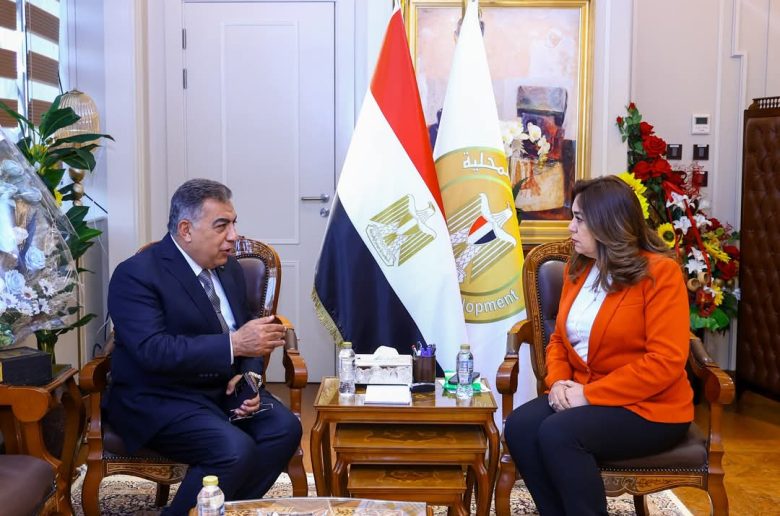 وزيرة التنمية المحلية تتابع تنفيذ مبادرة «حياة كريمة» بالدقهلية وملف التصالح