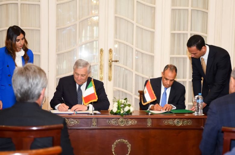 مصر وإيطاليا توقعان مذكرة تفاهم بشأن تعزيز فرص العمل والتنقل للمصريين