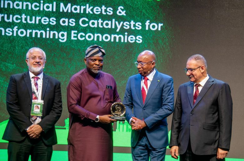 الملتقى السنوي لـ«أميدا» يختتم فعالياته بنيجيريا.. ويصدر 9 توصيات للإرتقاء بمستوى البنية التحتية للأسواق المالية