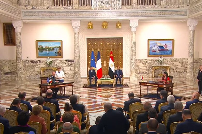 الرئيس السيسى ونظيره الفرنسى يشهدان بعد قليل توقيع اتفاقيات ومذكرات تفاهم