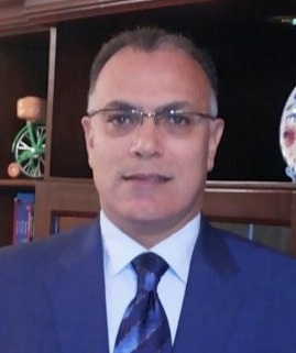 إيهاب العوضي العضو المنتدب لشركة تشب للتأمين - ارشيفية