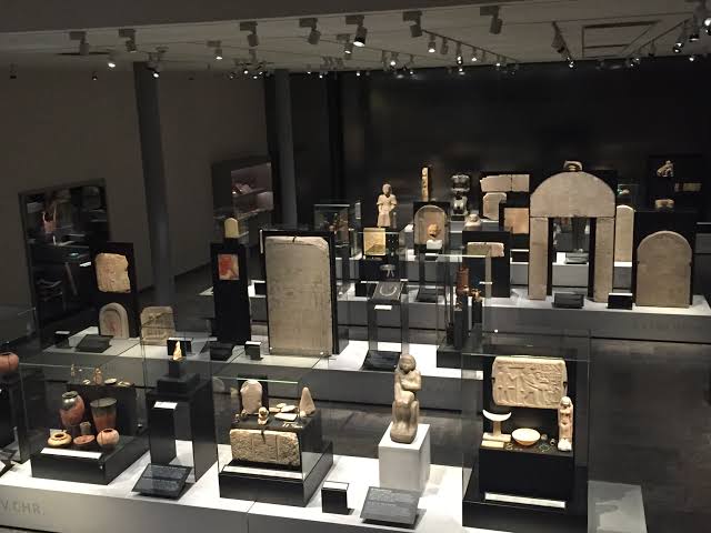 قطع أثار مصرية - ارشيفية