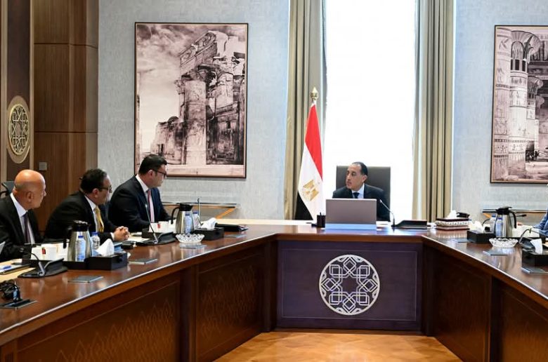 رئيس الوزراء: نستهدف الاطمئنان على منظومة مياه الشرب والصرف الصحي