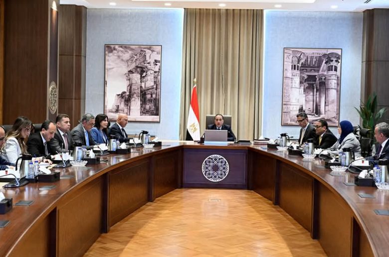 رئيس الوزراء: نحرص على جعل مصر مركزا إقليميا لصناعة الحديد والصلب