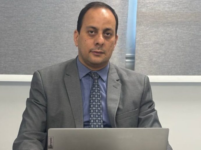 محمد علي مسئول الإكتتاب بشركة الوطنية للتأمين