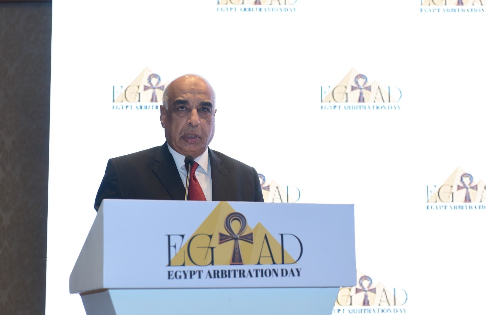 المستشار عدنان فنجري، وزير العدل