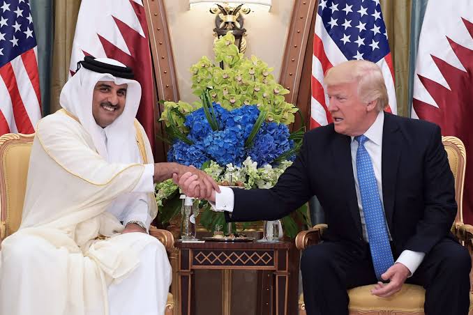 ترامب وأمير قطر يوقعان 3 اتفاقيات استراتيجية في الدوحة «تفاصيل»