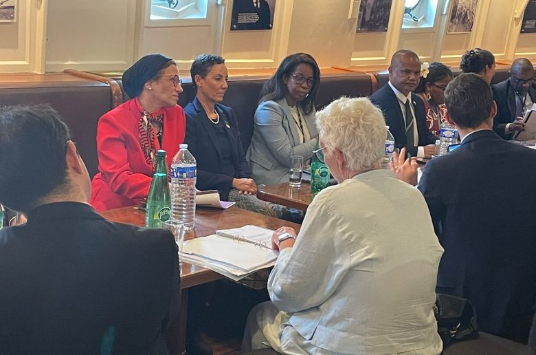 جانب من الاجتماع