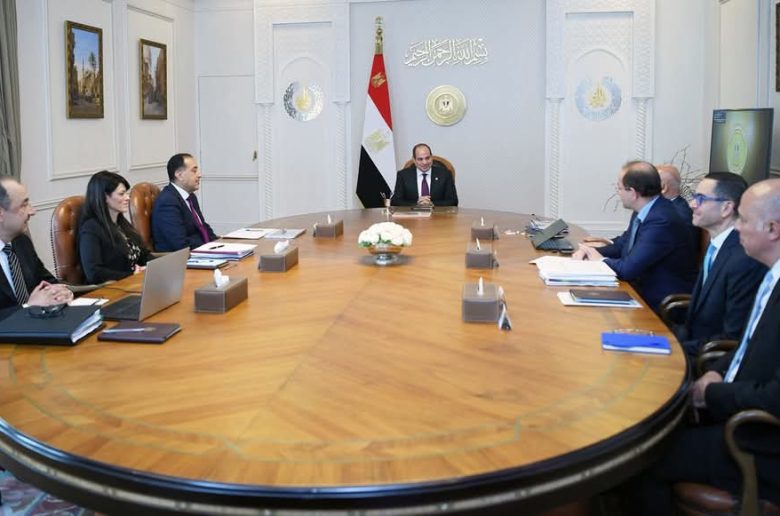 الرئيس السيسي يوجه بالعمل على تطوير وتحسين أداء الشركات التابعة لقطاع الأعمال
