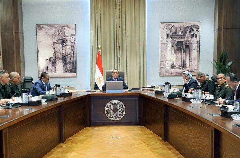 رئيس الوزراء يتابع تنفيذ البنية الأساسية بمشروعات الدلتا الجديدة والاستصلاح الزراعي