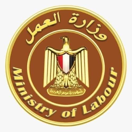 وزير العمل يقرر صرف 200 ألف جنيه منحة لأسرة خالد محمد شوقي