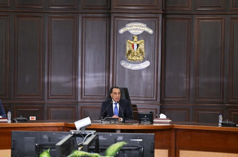 رئيس الوزراء: الموارد المحلية من العملة الصعبة لتغطية الاستخدامات والإنفاق على احتياجات الدولة