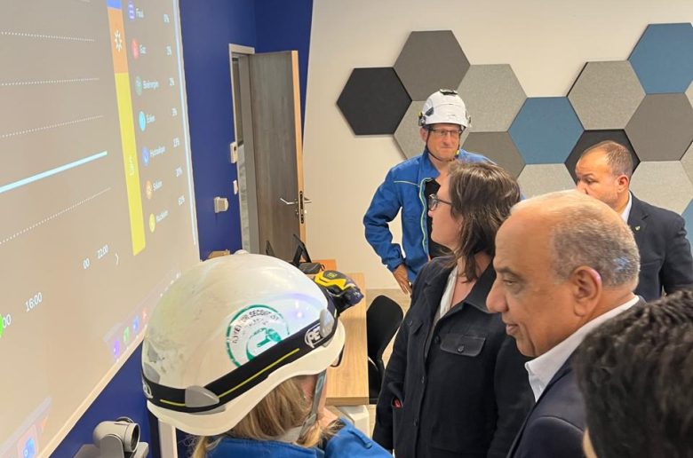 جانب من الزيارة