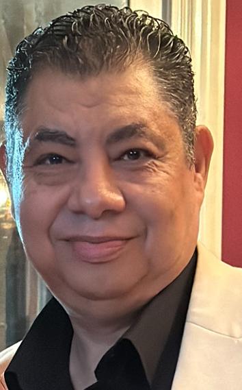 محمد الغطريفي وسيط تأميني