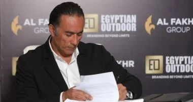 “المصريين أوت دور” تتعاون مع “مدن القابضة” لتسويق مشروع رأس الحكمة عبر شاشات مطار القاهرة