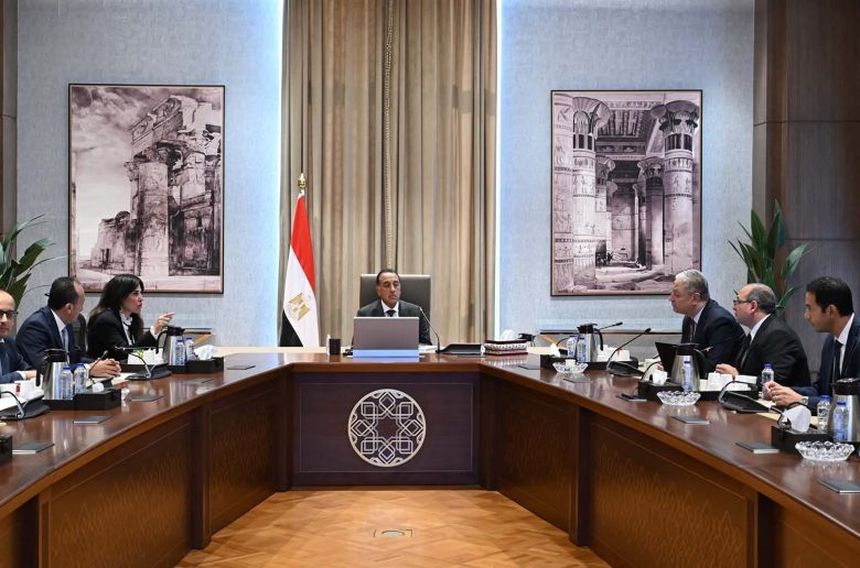 رئيس الوزراء يتابع مستجدات تنفيذ مشروعات المبادرة الرئاسية «حياة كريمة»