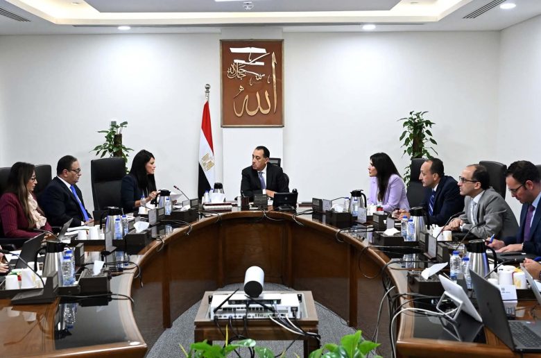 رئيس الوزراء يتابع استعدادات إطلاق «السردية الوطنية للتنمية الاقتصادية»