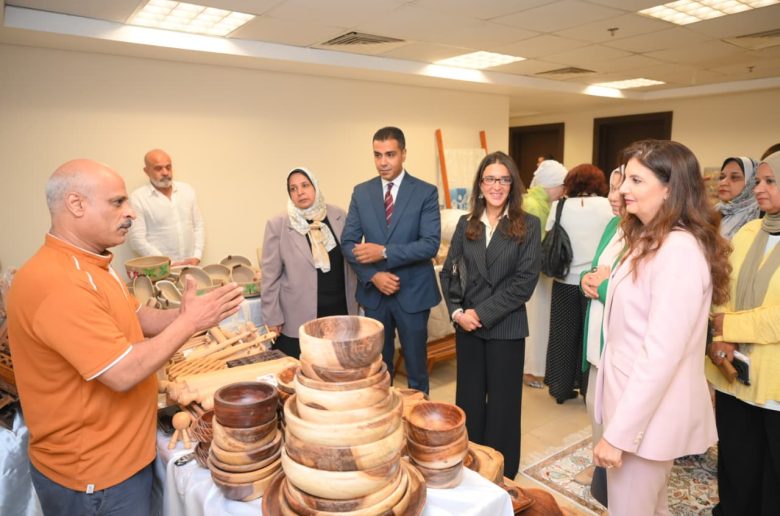 وزارة التضامن تقرر مد فترة معرض «ديارنا للحرف اليدوية والتراثية» بالعاصمة الإدارية
