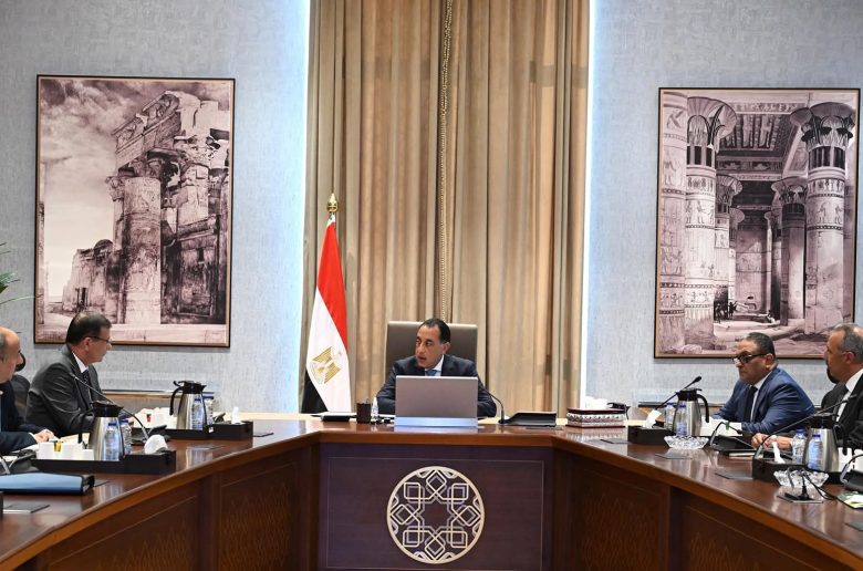 رئيس الوزراء يستعرض جهود إنتاج البذور والتقاوي محليا بجودة عالية