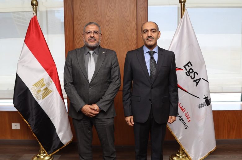 وكالة الفضاء المصرية والمركز القومي لبحوث المياه توقعان بروتوكول تعاون