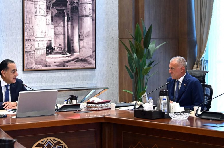 إيني الإيطالية تعتزم ضخ استثمارات في مصر بقيمة 8 مليارات دولار خلال 5 سنوات