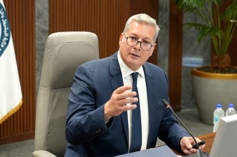 وزير البترول المهندس كريم بدوي