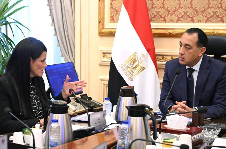 رئيس الوزراء يوجه بوضع برنامج تنفيذي تفصيلي شامل للسردية الوطنية للتنمية 