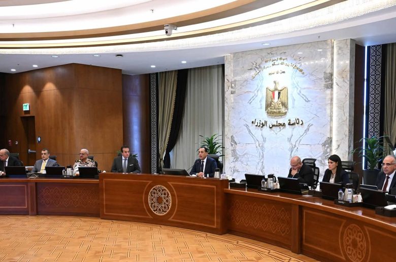 رئيس الوزراء: تنظيم معرض «تراثنا» يؤكد اهتمام القيادة السياسية بقطاع الحرف اليدوية