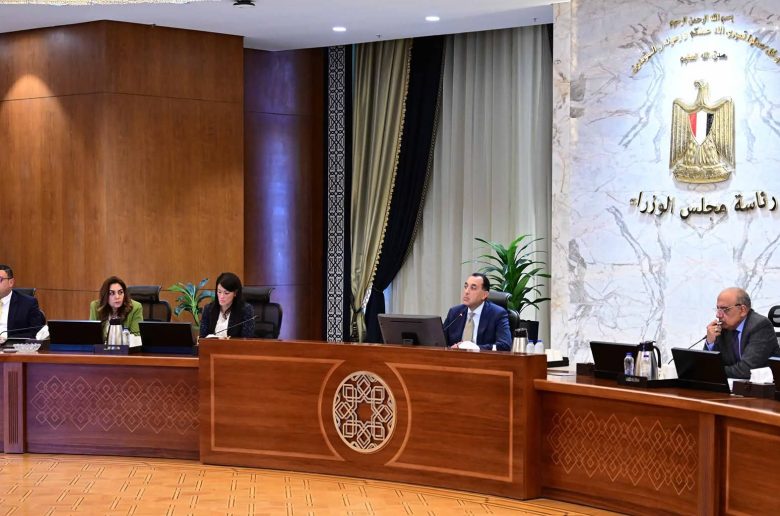 رئيس الوزراء يؤكد استمرار جهود تعظيم دور القطاع الخاص باعتباره شريكًا أساسيًا في تحقيق النمو الاقتصادي المستدام
